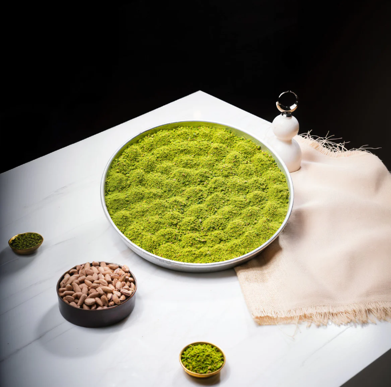 Koçak Famous Bülbül Yuvası Traditional Turkish Baklava on a Tray