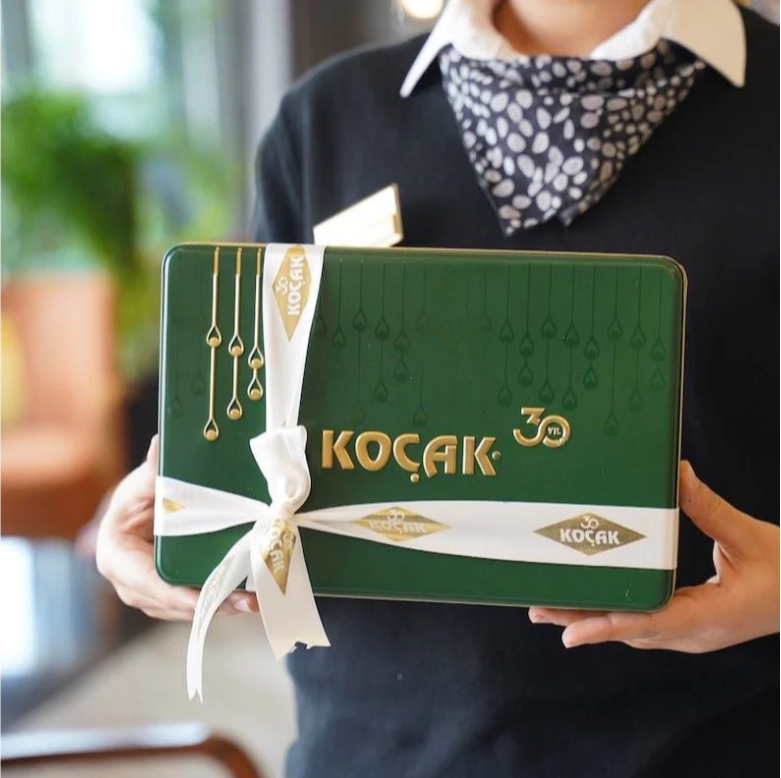Koçak Gaziantep Pistachio Rolls Baklava Luxury Box