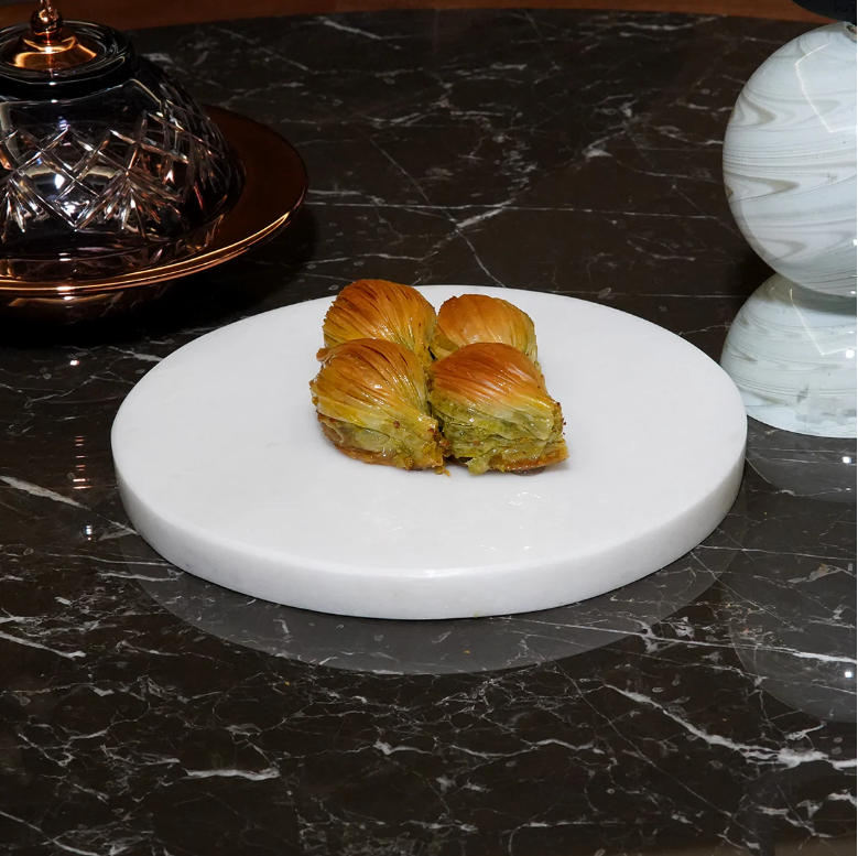 Koçak Famous Gaziantep Mussel Baklava Luxury Box